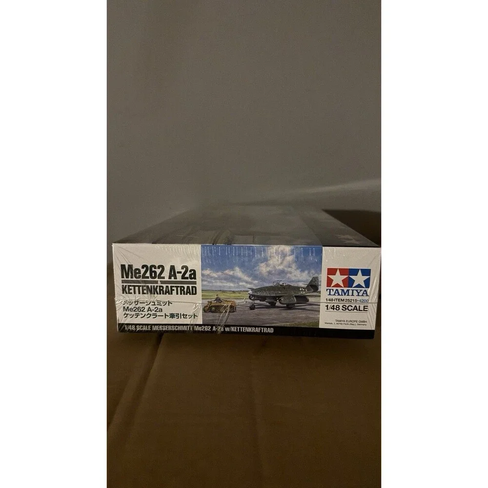 TAMIYA 1/48 Scale Limited Messerschmitt Me262 A-2a Kettenkrad Towing Set Pl